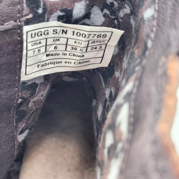 UGG Australia Orion Brown Leather Biker Moto  Boots Women 7.5 S0066 - Picture 10 of 11